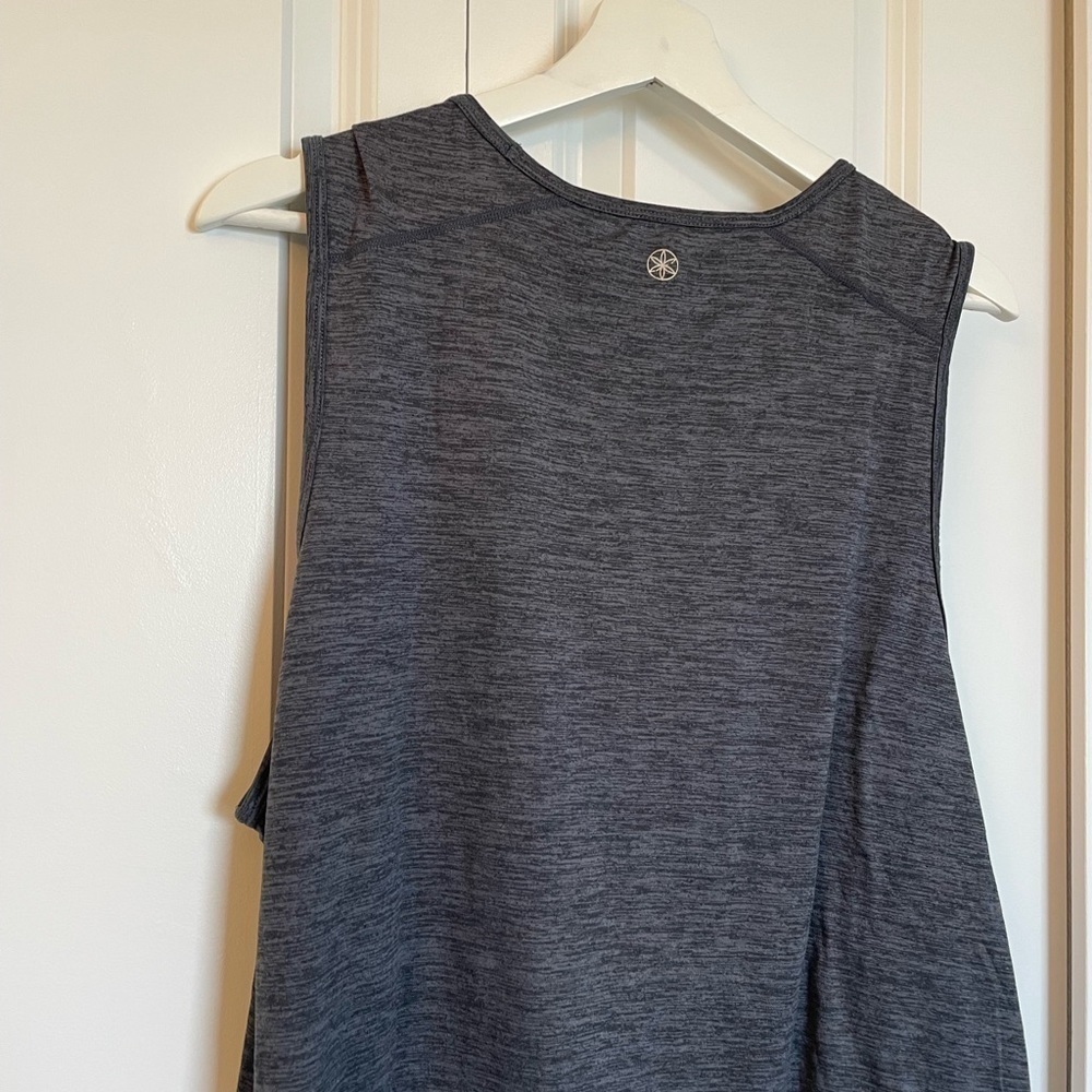 Gaiam Workout Top - Picture 4 of 6